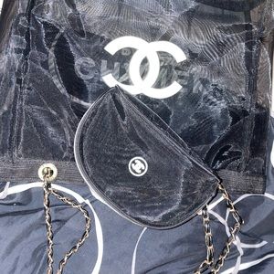 Chanel tote